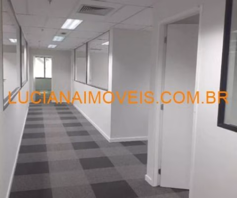 CONJUNTO COMERCIAL DE 775 M² EM PINHEIROS