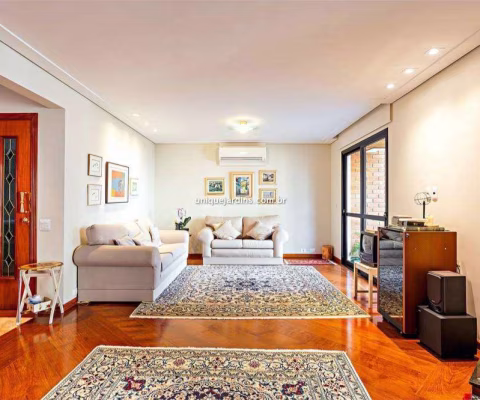 Apartamento Luxuoso à Venda em Vila Nova Conceição: 4 Dormitórios, 2 Suítes, 4 Vagas