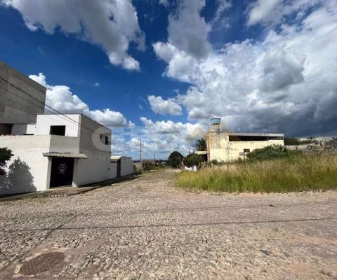 Lote à venda no bairro Chanadour com 300 m².