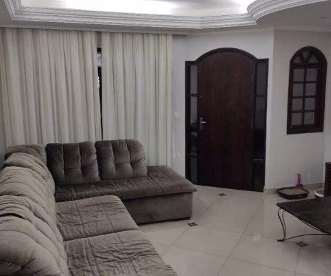 Casa para Venda em Santo André, Parque Oratório, 4 dormitórios, 1 suíte, 3 banheiros, 4 vagas