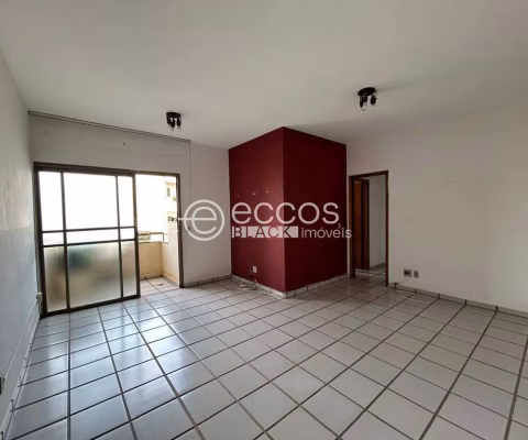 Apartamento à venda, 3 quartos, 1 suíte, 1 vaga, Santa Mônica - Uberlândia/MG