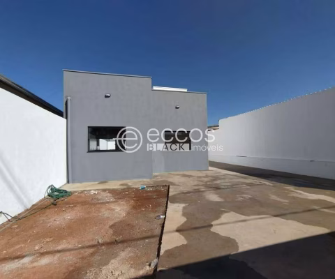 Casa à venda, 2 quartos, 2 vagas, Shopping Park - Uberlândia/MG
