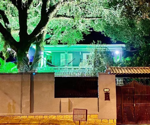 CASA DE 3 QUARTOS - 1 SUITE - 1 HOME OFFICE - LAREIRA - PISCINA - PÁTIO - IPANEMA - ESPÍRITO SANTO - PORTO ALEGRE - RS