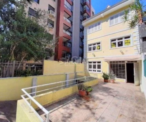 Casa Comercial para Venda - 258m², 0 dormitórios, 3 vagas - Rio Branco