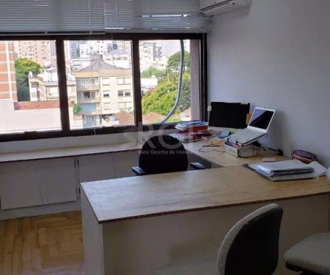 Sala na Rua Vieira de castro, bairro Santana