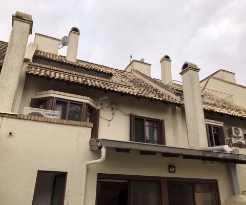 Casa em Condomínio em Vila Assunção