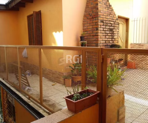Casa para Venda - 164m², 2 dormitórios, 2 vagas - Santana