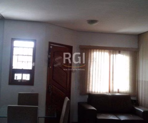 Casa para Venda - 59m², 2 dormitórios, 2 vagas - Jardim Algarve