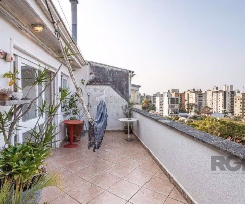 Cobertura no bairro Tristeza de 2 dormitórios e vaga Desocupada