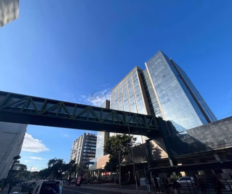 ALUGUEL- Sala Comercial com 32m², desocupada- Walk Praia de Belas, Porto Alegre
