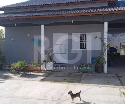 Casa para Venda - 90m², 3 dormitórios, 4 vagas - Maria Regina