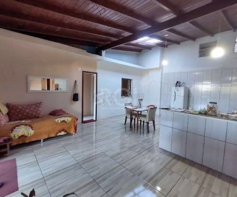 Casa para Venda - 156m², 2 dormitórios, 3 vagas - Campo Novo