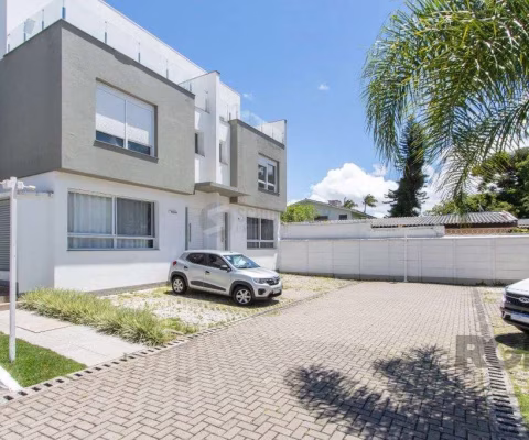 Casa em Condomínio, 197m², 3dormitórios, bairro Glória