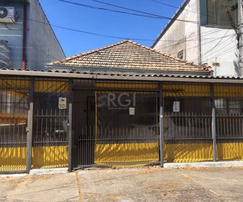 Casa para Venda - 205m², 4 dormitórios, Navegantes