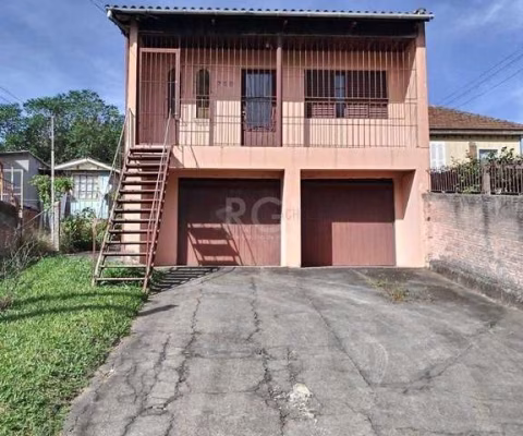 Casa para Venda - 774m², 2 dormitórios, 4 vagas - Glória