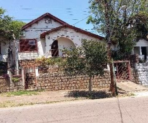 Casa para Venda - 128m², 2 dormitórios, 6 vagas - Medianeira