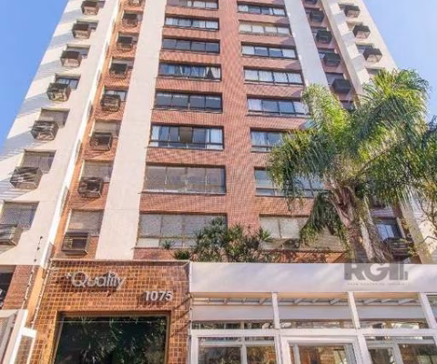 Apartamento - 3 dormitórios - 1 suíte - 2 vagas - 86,72 m² - MENINO DEUS
