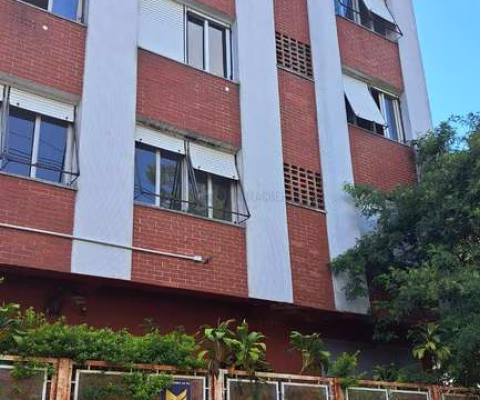 Apartamento de 3 quartos dependência de empregada e 1 vaga de garagem