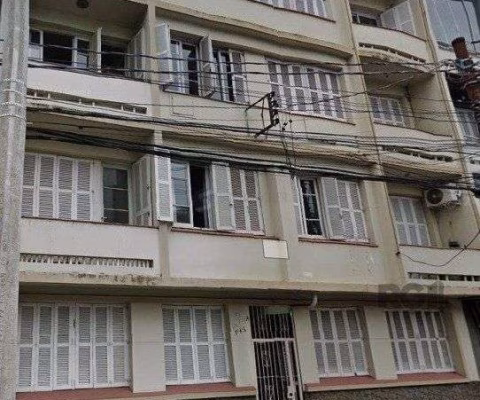 APARTAMENTO de frente 60,69 m²  -  2 dormitórios, 1 com sacada, living,, cozinha, banheiro social  e ventilação natural, imóvel reformado elétrica  e hidraulica. Aceita Financiamento