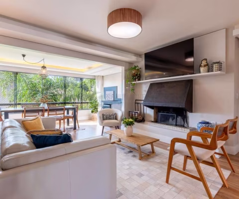 Apartamento de 3 dormitórios no bairro Mont&amp;#39;Serrat