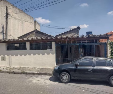 OTIMO  IMOVEL COM DUAS CASAS SENDO 330 METROS