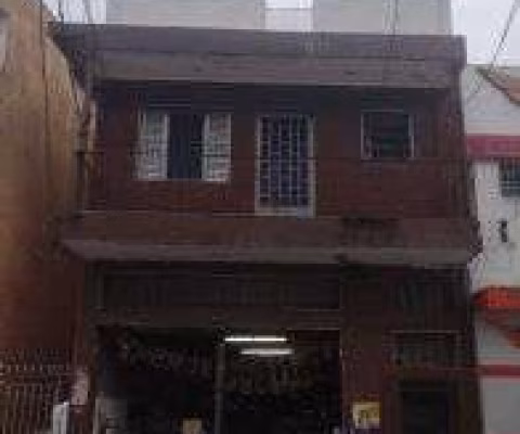 PREDIO COMERCIAL COM SALAO E RESIDENCIAS NO CENTRO