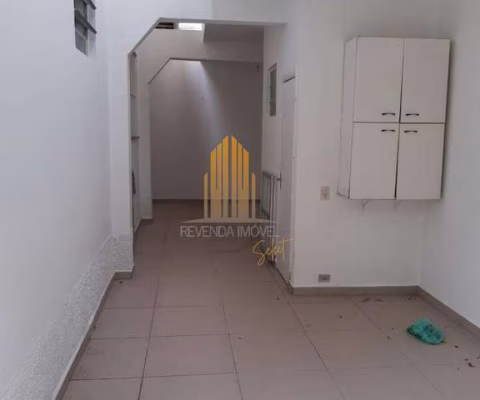 SOBRADO RESIDENCIAL DE 177M²  POSSUINDO 3 DORMITÓRIOS , 2 BANHEIROS  E 2 VAGAS Á VENDA NO INTERLAGOS