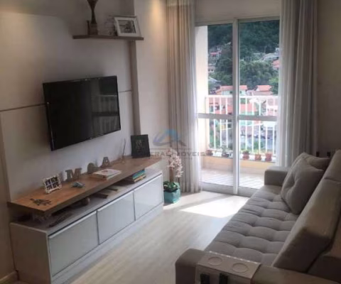 Apartamento com 2 quartos à venda na Rua Frederico Malesherbes Figueredo, Maria Paula, São Gonçalo