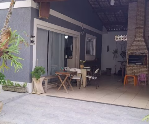 Casa de Condomínio com 3 dorms, Maria Paula, São Gonçalo - R$ 550 mil, Cod: 1022