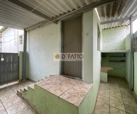 Casa Jd. Vila Galvão 1 dorm.