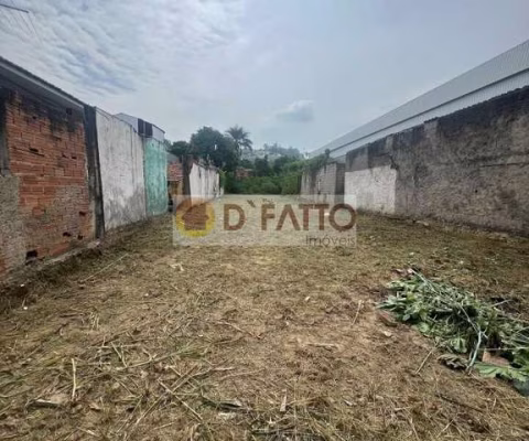 Terreno plano 750m²