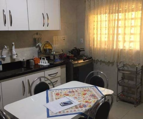 Sobrado com 3 dormitórios à venda, 290 m² por R$ 1.100.000 - Campo Belo - São Paulo/SP