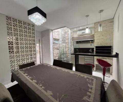 Casa em condomínio com 2 quartos, próximo a Rod. Palmiro Paes de Barros