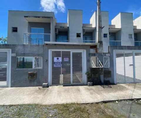 Sobrado à venda, 74 m² por R$ 500.000,00 - Itacolomi - Balneário Piçarras/SC