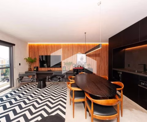 Apartamento com 65 m², 1 quarto sendo 1 suíte à venda no bairro Centro.