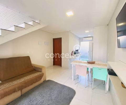 Sobrado Mobiliado 2 Dormitórios na Água Verde!