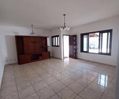 Sobrado com 3 quartos para alugar, Jardim Gurilândia, Taubaté