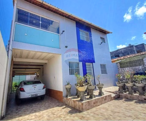 SEU REFÚGIO COM VISTA PARA O MAR – CONFORTO, POTENCIAL E LOCALIZAÇÃO PRIVILEGIADA PARA SOSSEGO EM CARAPIBUS!