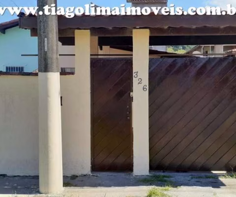 Casa para Venda em Caraguatatuba, Jardim Gaivotas, 4 dormitórios, 1 suíte, 3 banheiros, 1 vaga