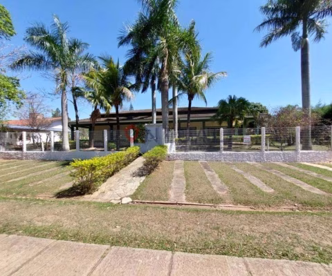 Chácara de luxo em condomínio: 4 quartos, 4 suítes, 2 salas, 6 banheiros, 6 vagas em Marília-SP, Residencial Vale Verde. Venda/locação.