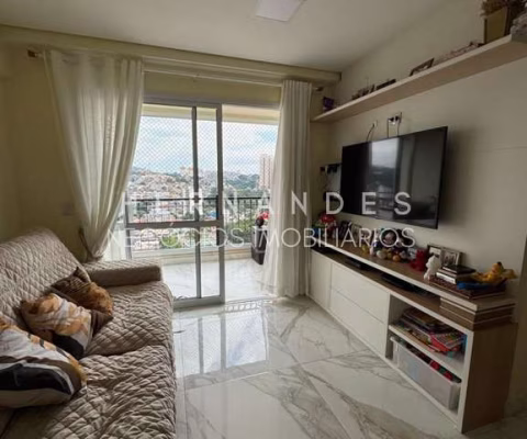 Venda apartamento de 85 metros no Condomínio Flor de Lírio