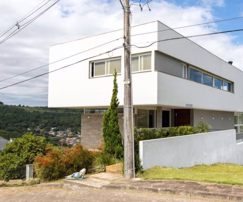Luxuosa Casa em Condomínio de Alto Padrão com vista para Guaiba