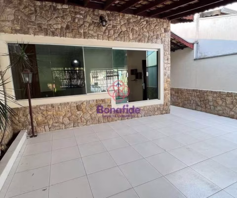 CASA PARA LOCAÇÃO NO JARDIM SARAPIRANGA NO BAIRRO MEDEIROS EM JUNDIAI.