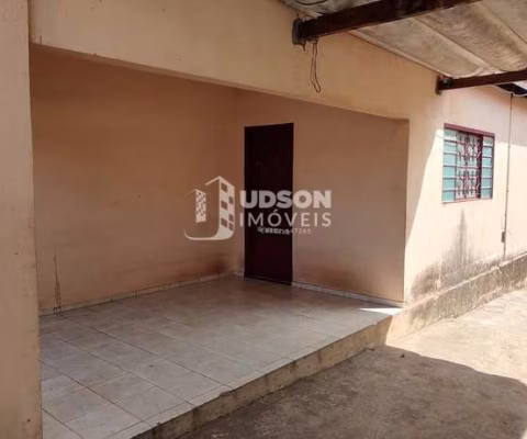 Casa para Venda em Bauru, Vila Coralina, 2 dormitórios, 1 banheiro, 2 vagas