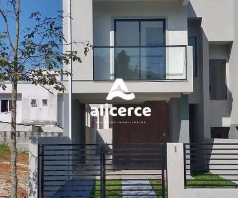 Sobrado 3 dormitórios com suíte - Jardim Botânico com apenas 2 unidades no Terreno