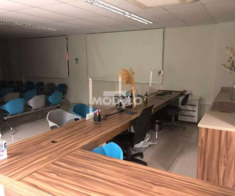 Sala Comercial para locação Bairro Osvaldo Rezende
