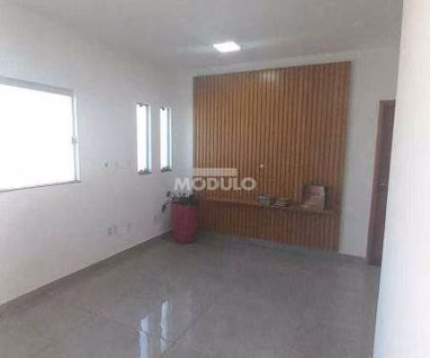 CASA COMERCIAL / RESIDENCIAL à venda, 3 quartos, 2 suítes, 4 vagas, Jardim Brasília - Uberlândia/MG