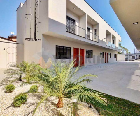Sobrado em condomínio com 2 quartos, 89m², à venda em Caraguatatuba, Praia das Palmeiras
