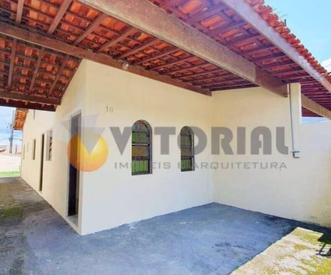 Casa à venda em Caraguatatuba, Poiares, com 2 quartos, 66m²