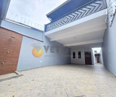 Sobrado à venda em Caraguatatuba, Jardim Jaqueira, com 3 quartos, 171m²
